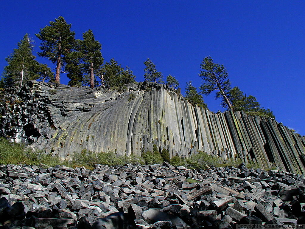 Devils Postpile National Monument - Basalt columns