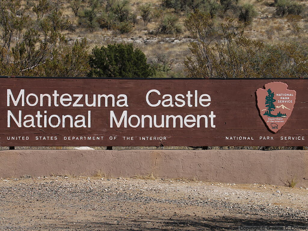 Montezuma Castle National Monument - Entrance