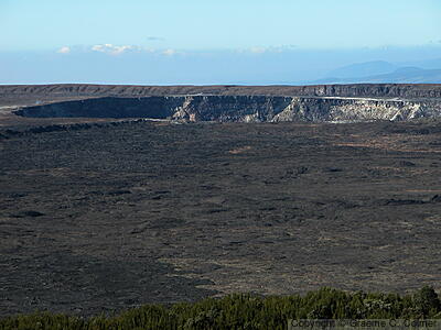 Hawaiʻi Volcanoes National Park - Crater